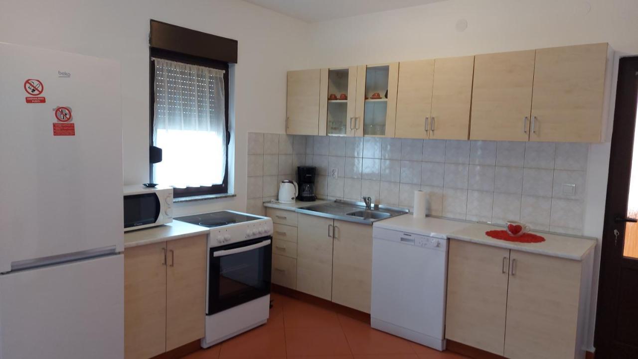 PUY Apartman Porat 아파트 외부 사진